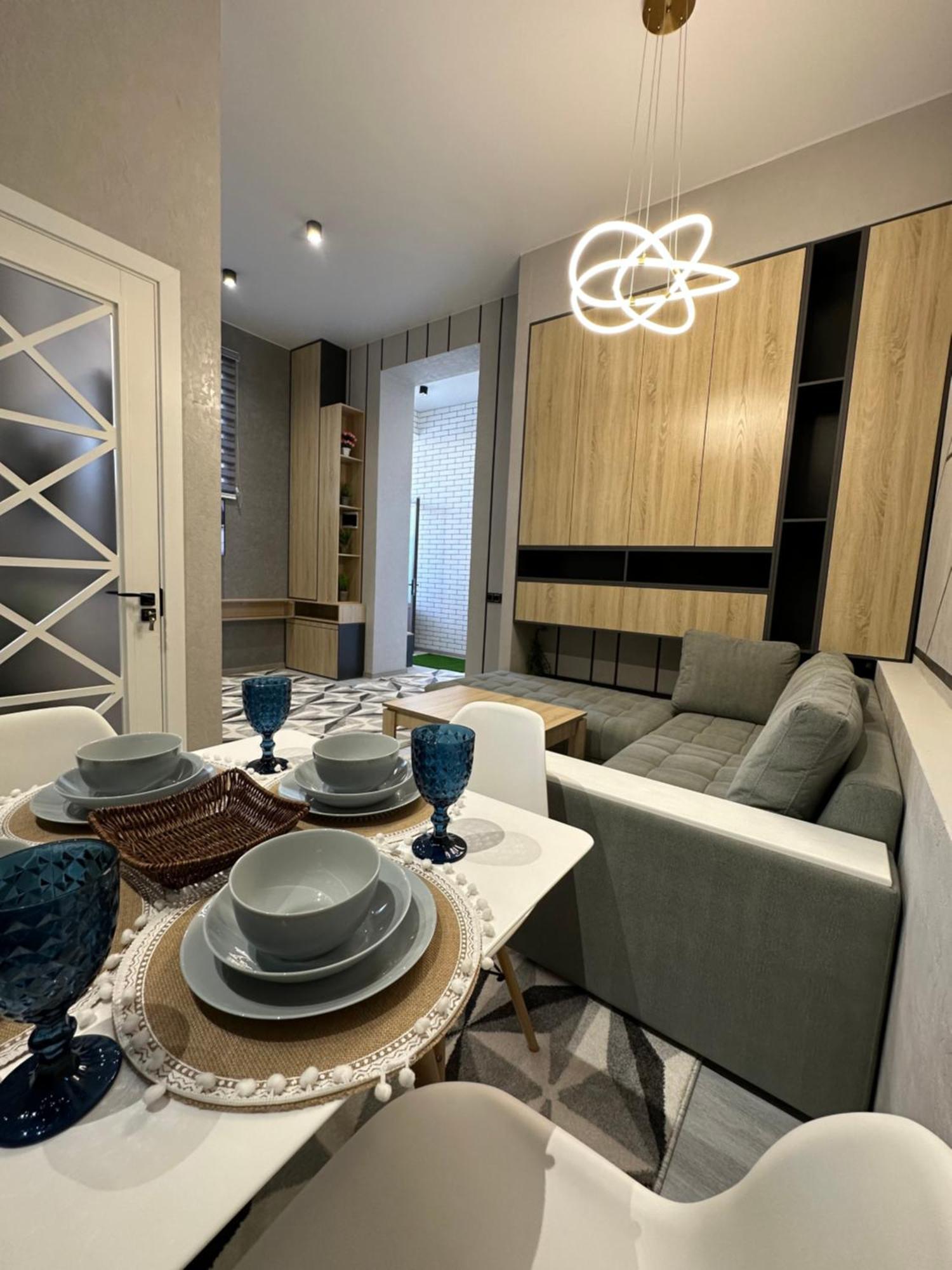 Apartamento Os Madaniyat 2 Samarcanda Exterior foto
